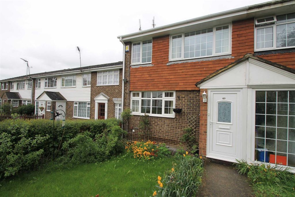 Property photo 1 of 8 Frontage.Jpg