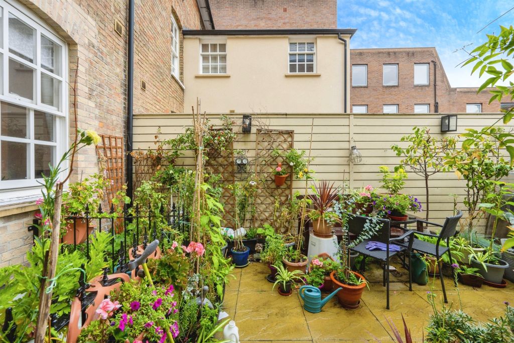 Additional image 11 of 3 bed flat for saleMill Street, Bedford MK40