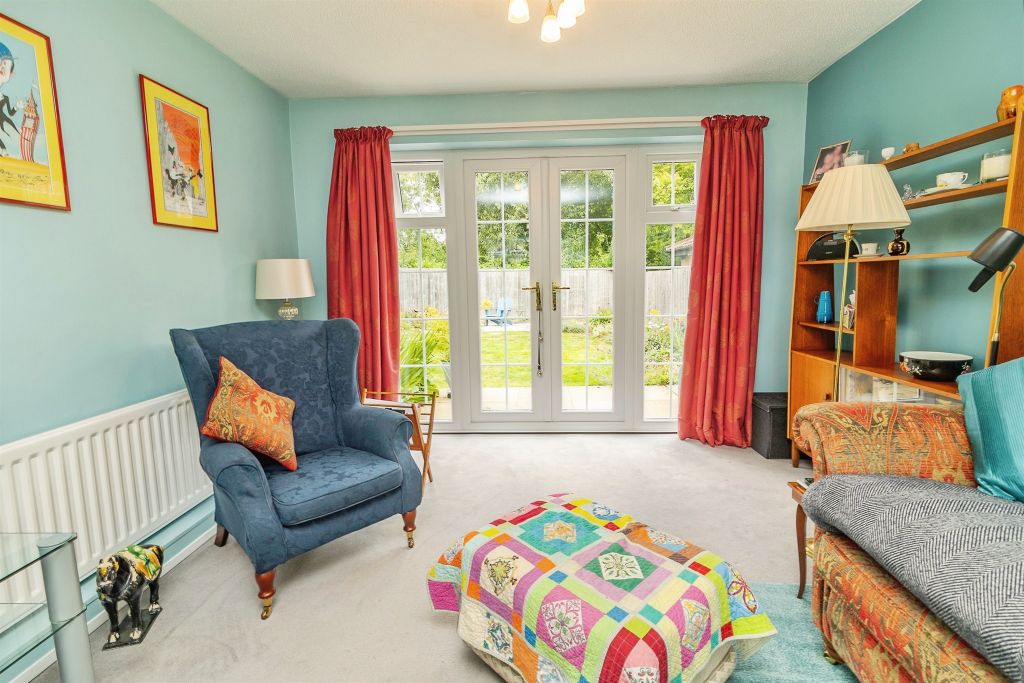 Property photo 3 of 16