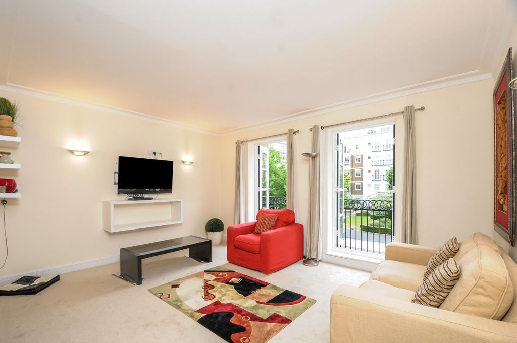 Property photo 1 of 15 Reception