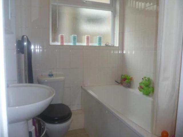 Property photo 3 of 3 Bathroom