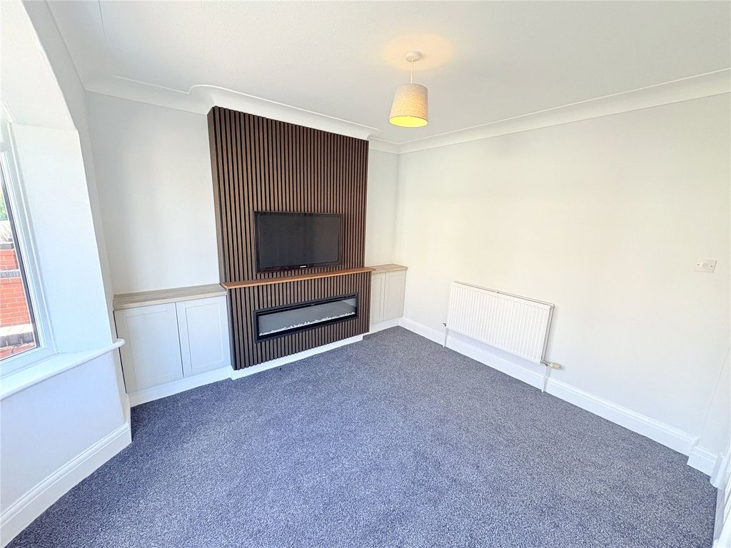Property photo 3 of 15 Picture No. 19