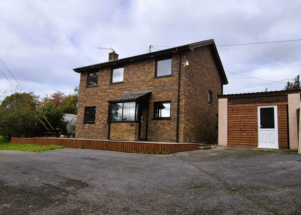 Property photo 1 of 30