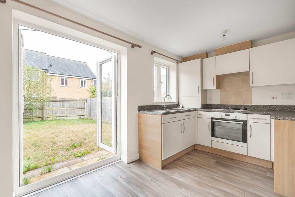 Property photo 3 of 16 4_61371