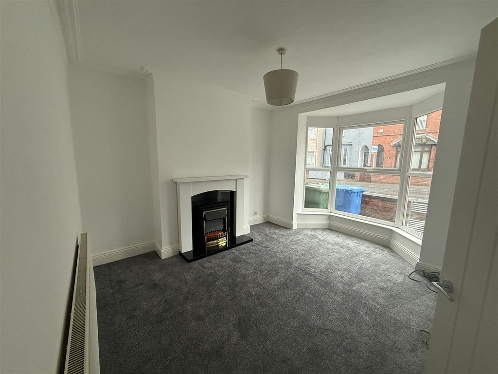 Property photo 3 of 8 Img_8143.Jpg