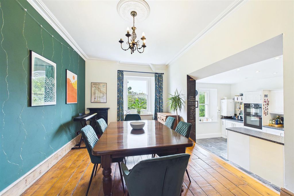 Additional image 12 of 3 bed flat for saleGardens Road, Clevedon BS21
