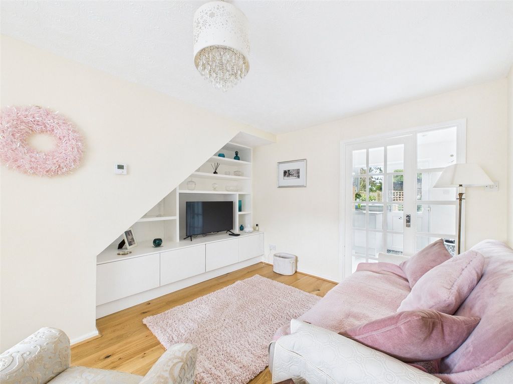 Property photo 2 of 10 Picture No. 02