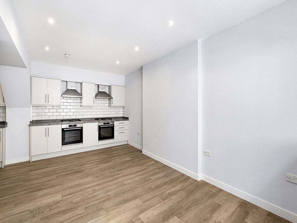 Property photo 3 of 19 Dansey Place