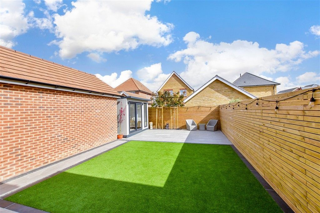 Property photo 2 of 12 Rear Garden