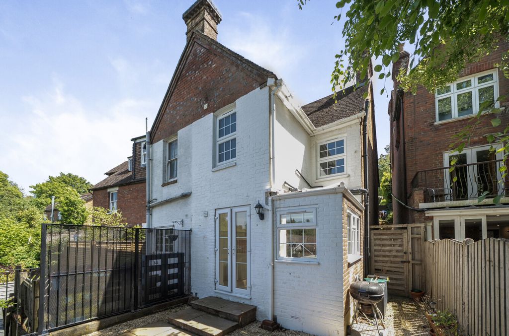 Property photo 1 of 17 1466249-4-6A10523...