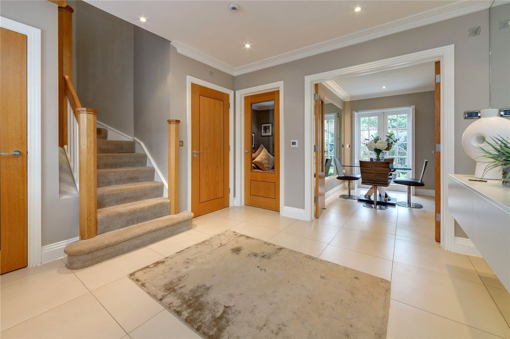 Property photo 2 of 30 Picture No. 06