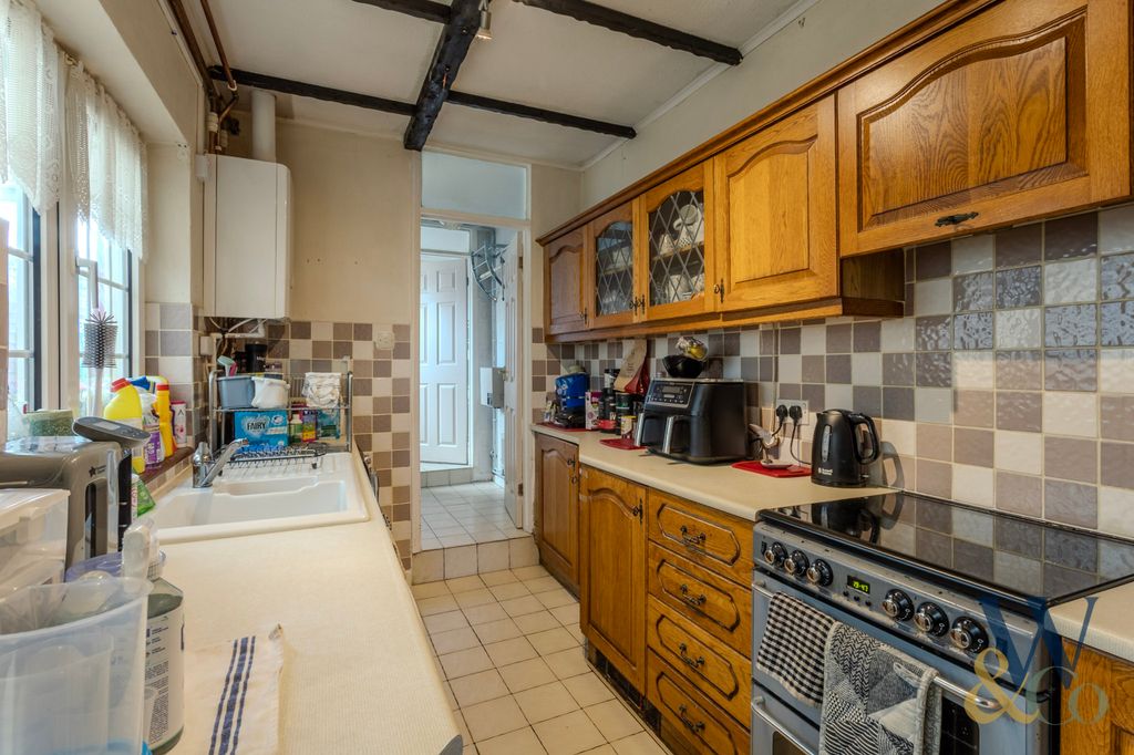 Property photo 3 of 12 FM4A9251-Hdr