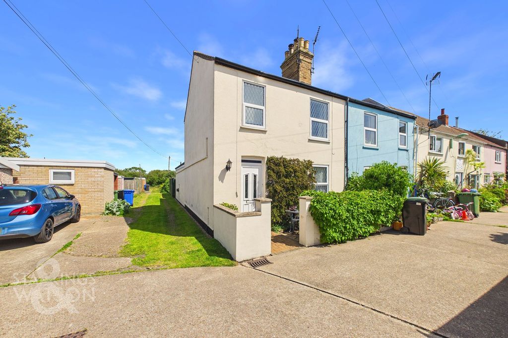 Property photo 1 of 28