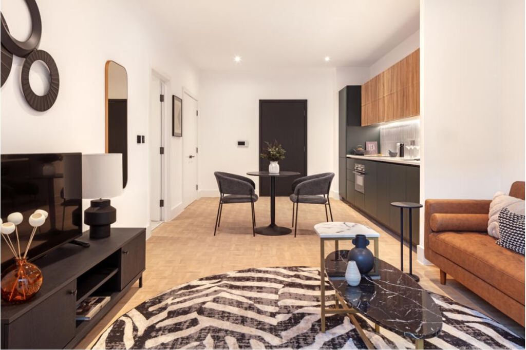 Property photo 1 of 7 Reception Room