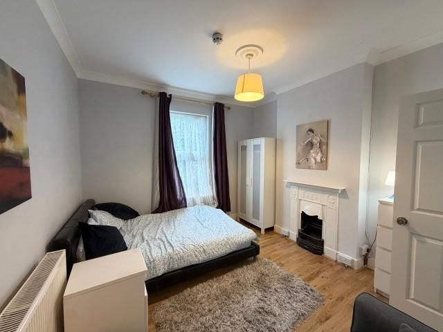 Property photo 2 of 11 Room3.Jpg