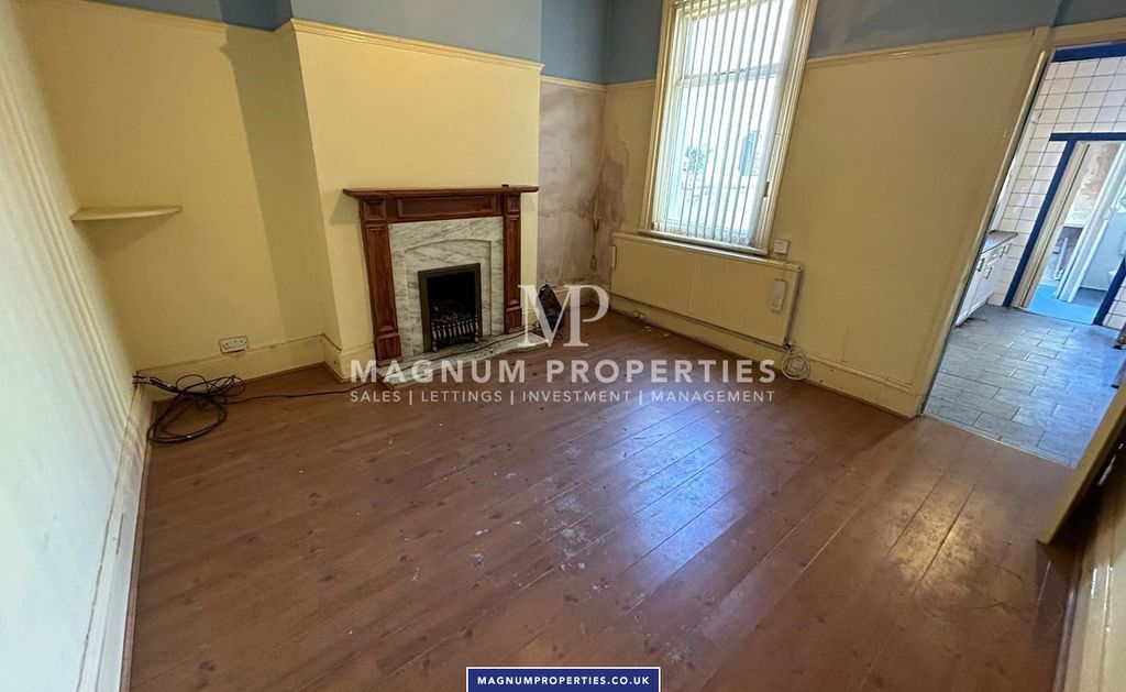 Property photo 3 of 8