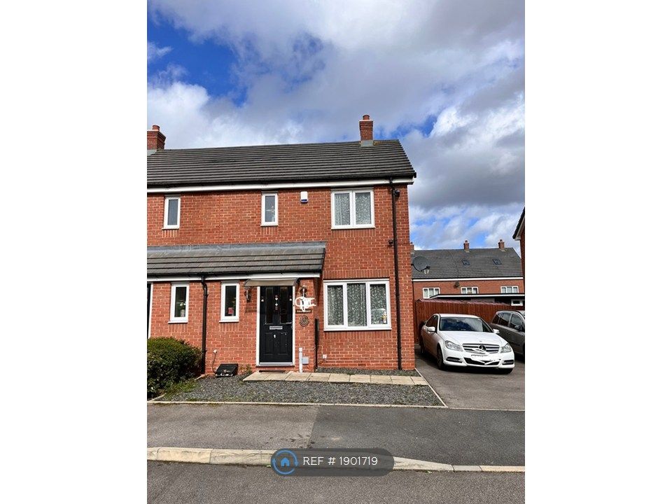 Property photo 2 of 35