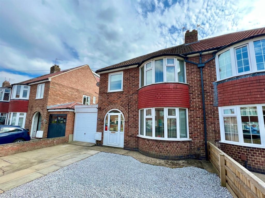 Property photo 1 of 9 1.Jpg