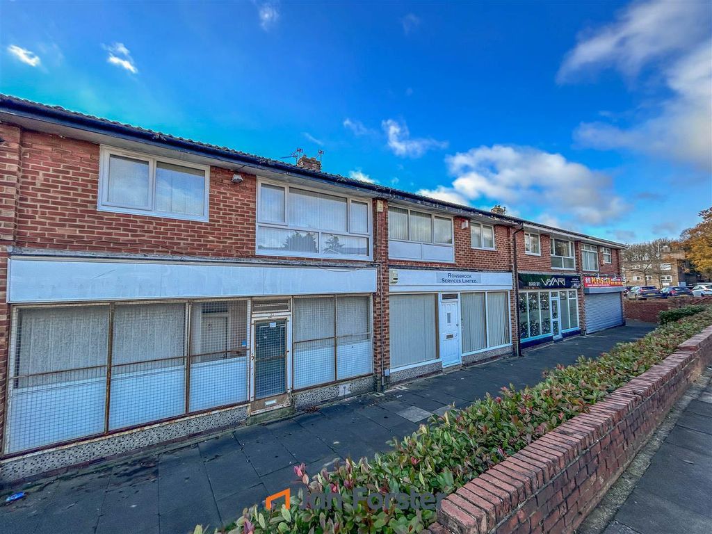 Property photo 1 of 4 Front External