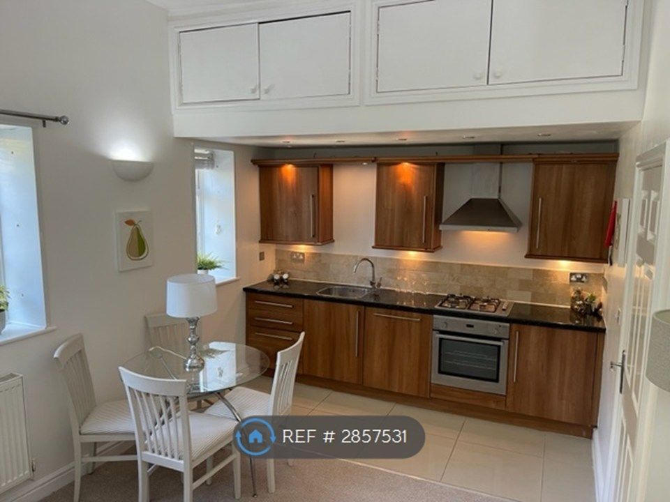 Property photo 2 of 30 Kitchen