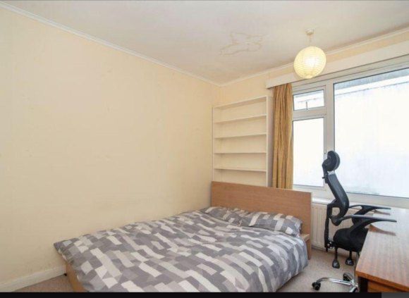 Property photo 3 of 14 Bedroom