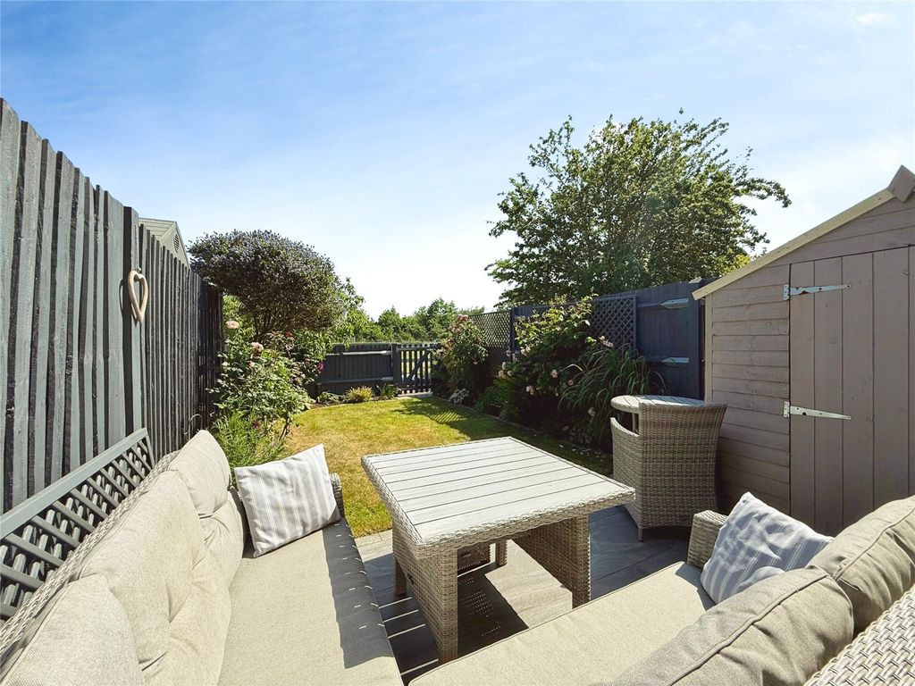 Property photo 2 of 14 Picture No. 02