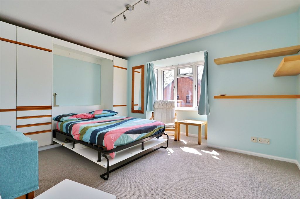 Property photo 2 of 7 Picture No. 08