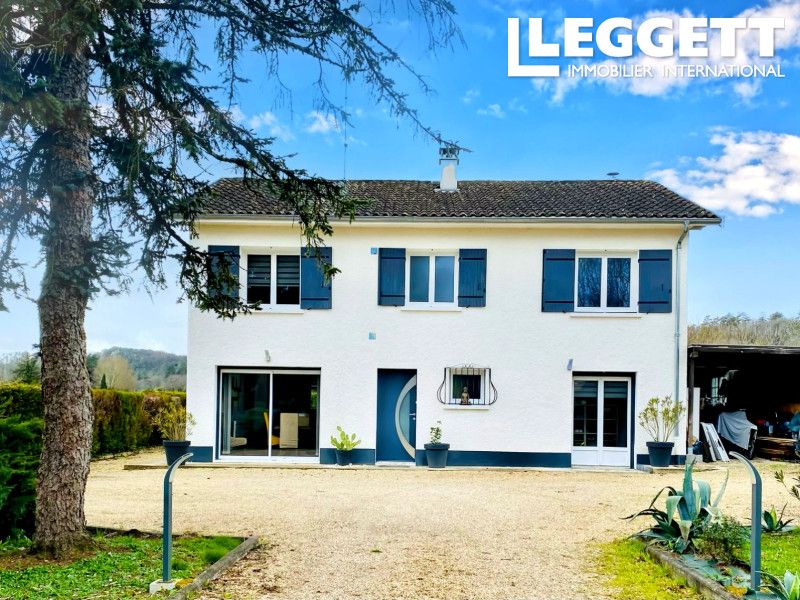 Property photo 1 of 10