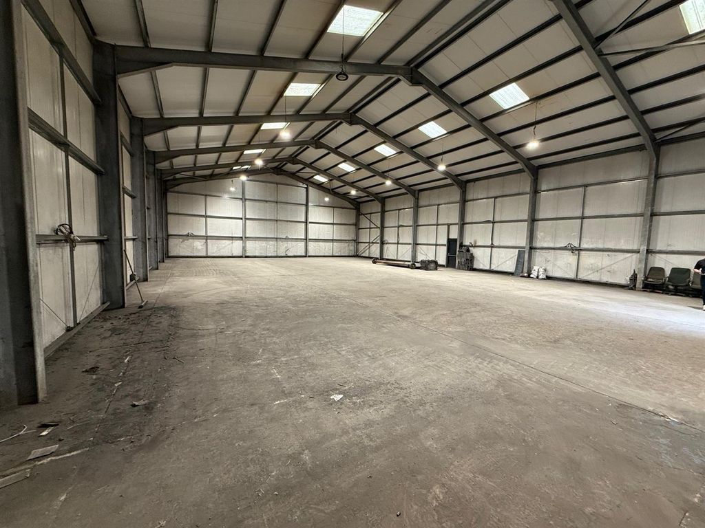 Property photo 2 of 7 2.Jpg
