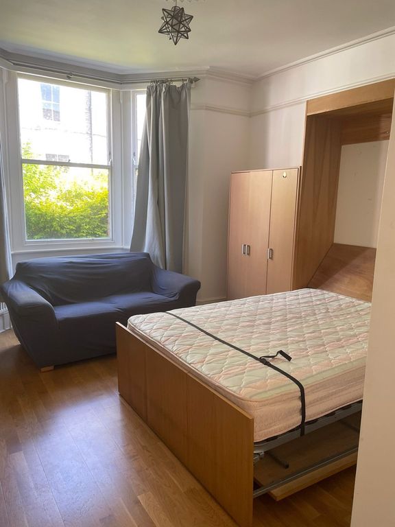 Property photo 3 of 7 Double Bed Which Can Be Stored Away In The Daytime