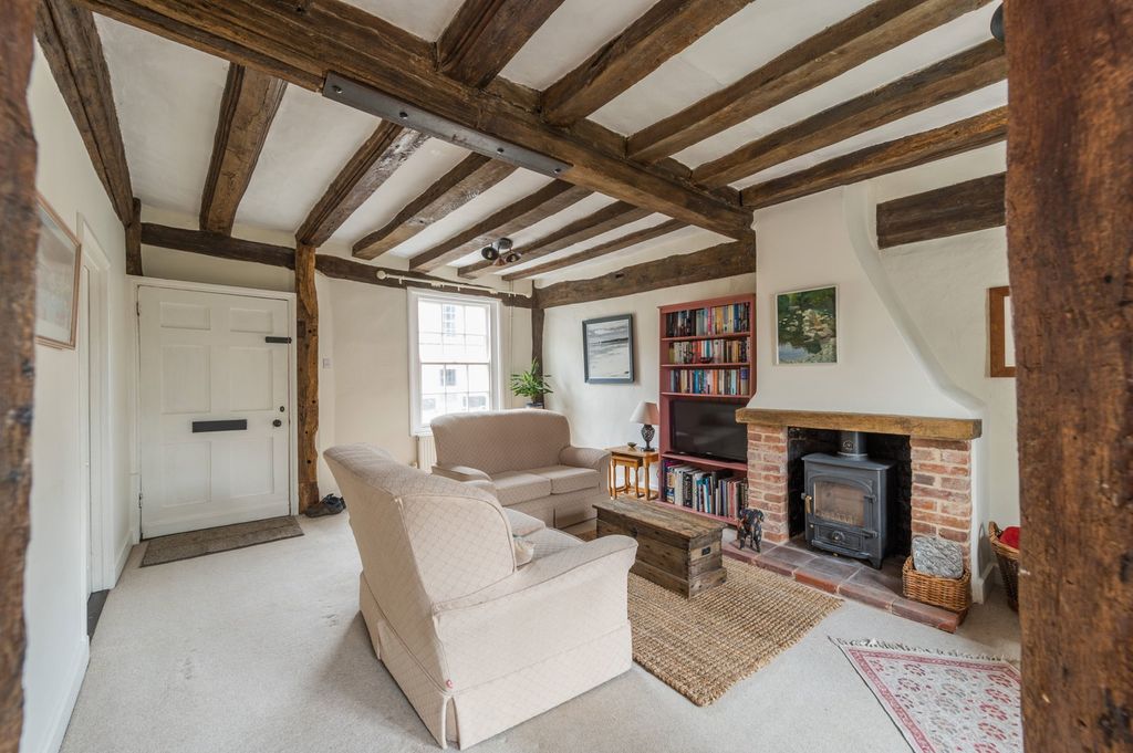 Property photo 3 of 17