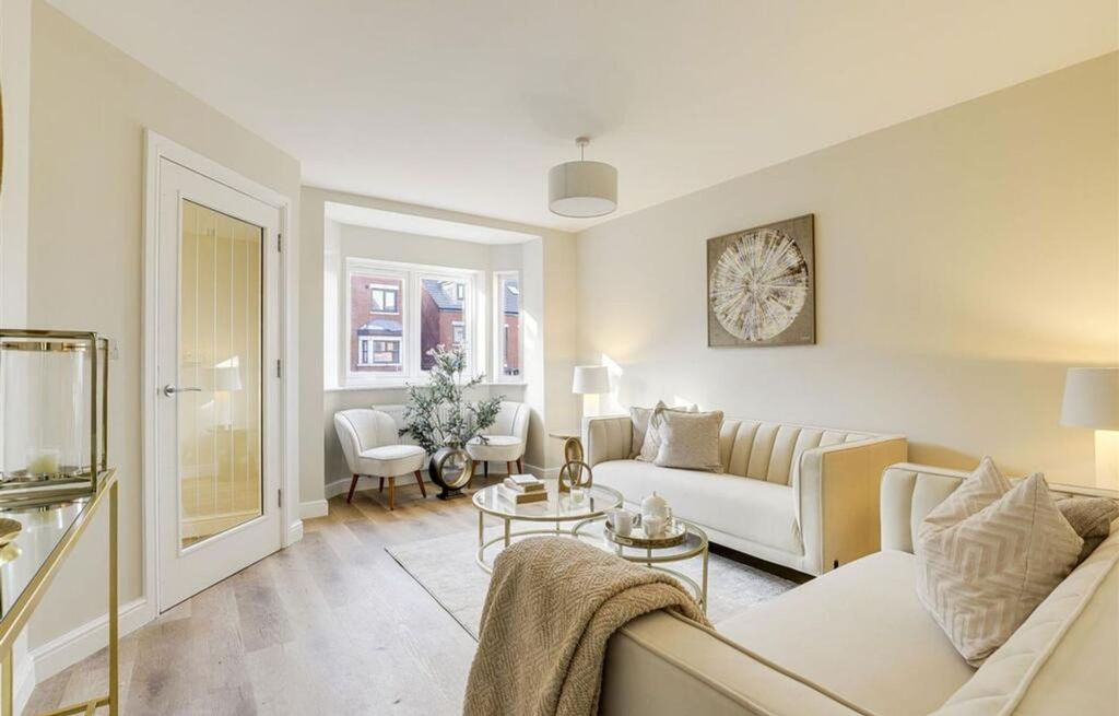 Property photo 2 of 21