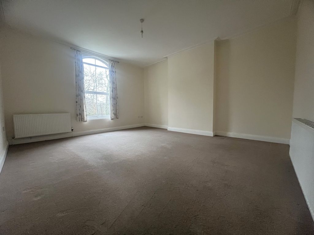 Property photo 2 of 5 Picture No. 05