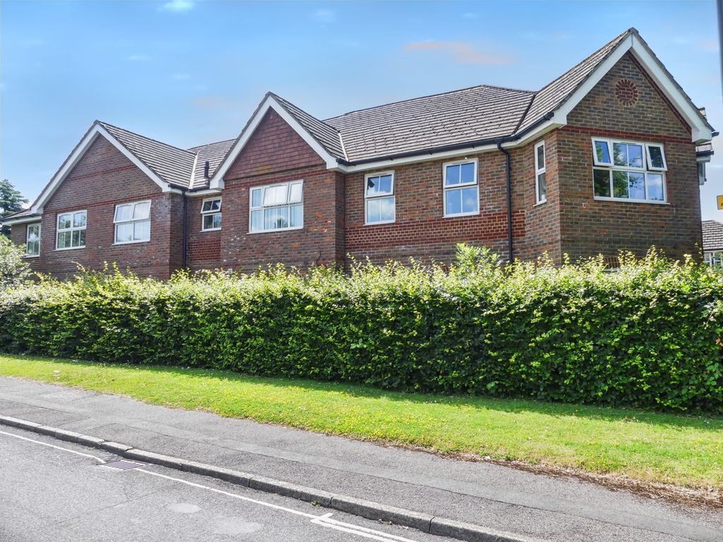 Property photo 1 of 7