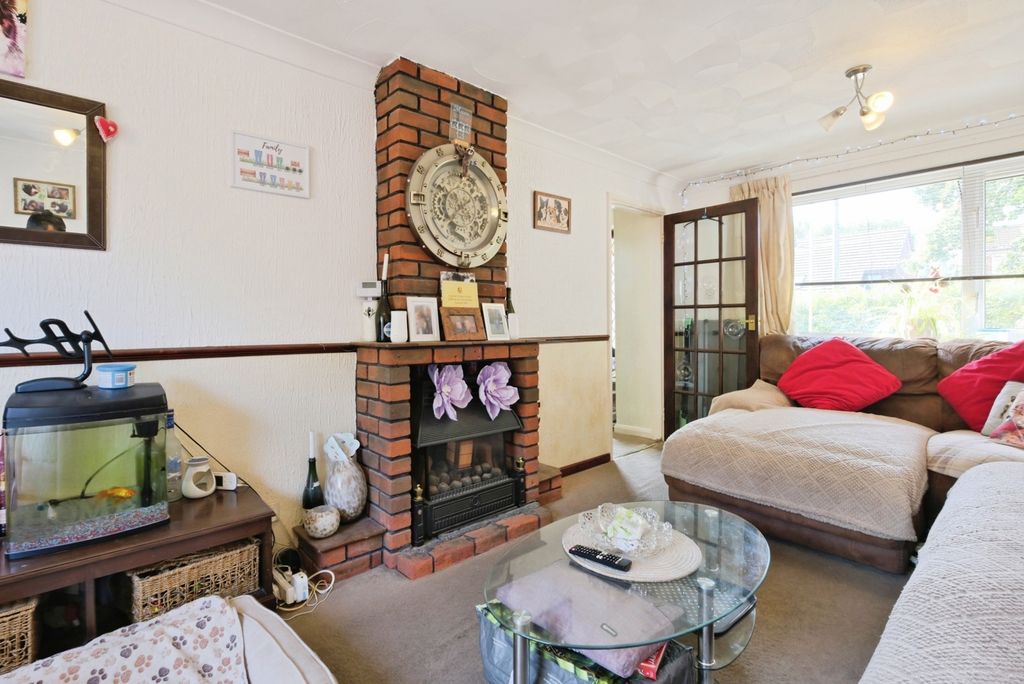 Property photo 2 of 15 Pbox-Img.Jpg