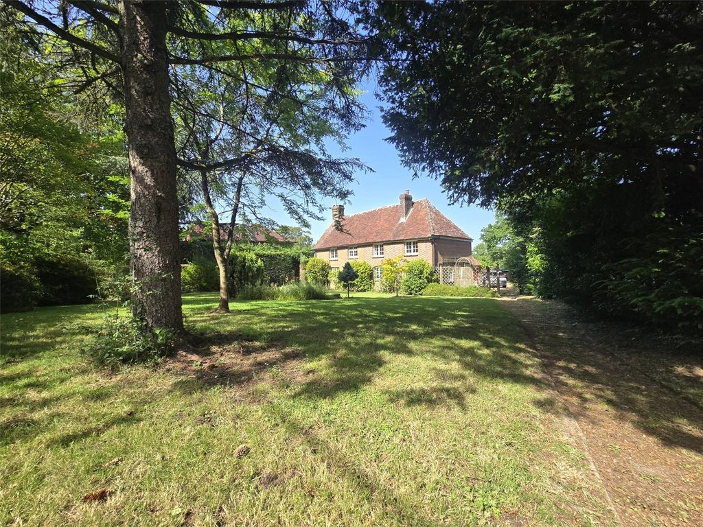 Property photo 2 of 34 Picture No. 46