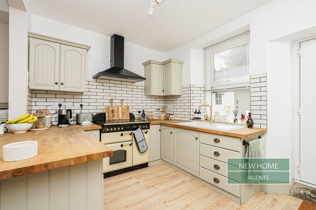 Property photo 3 of 26 Photo 13