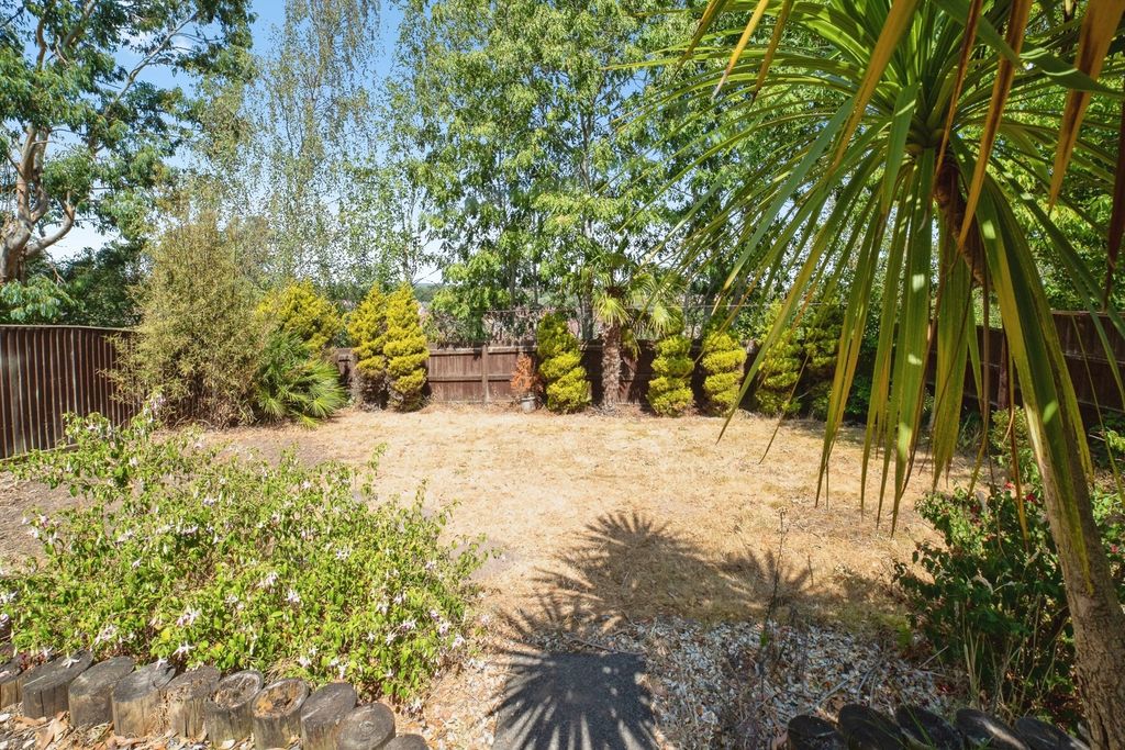 Property photo 3 of 20 Pbox-Img.Jpg