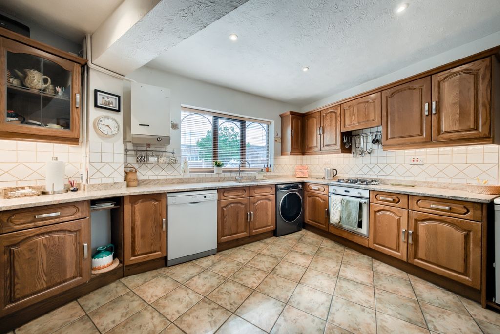 Property photo 3 of 16 Xt5A0656-Hdr(3)