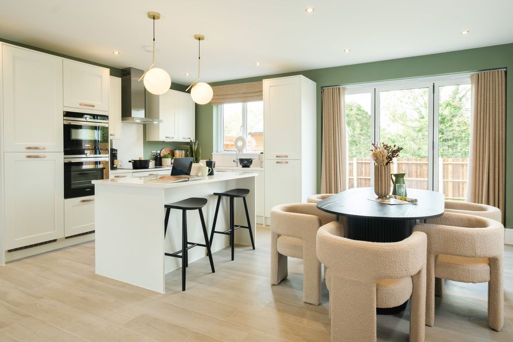 Property photo 3 of 8 Kitchen / Dining Of The Windsor, A 4 Bedroom House