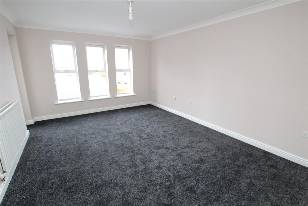 Property photo 3 of 8 Living Room.Jpg