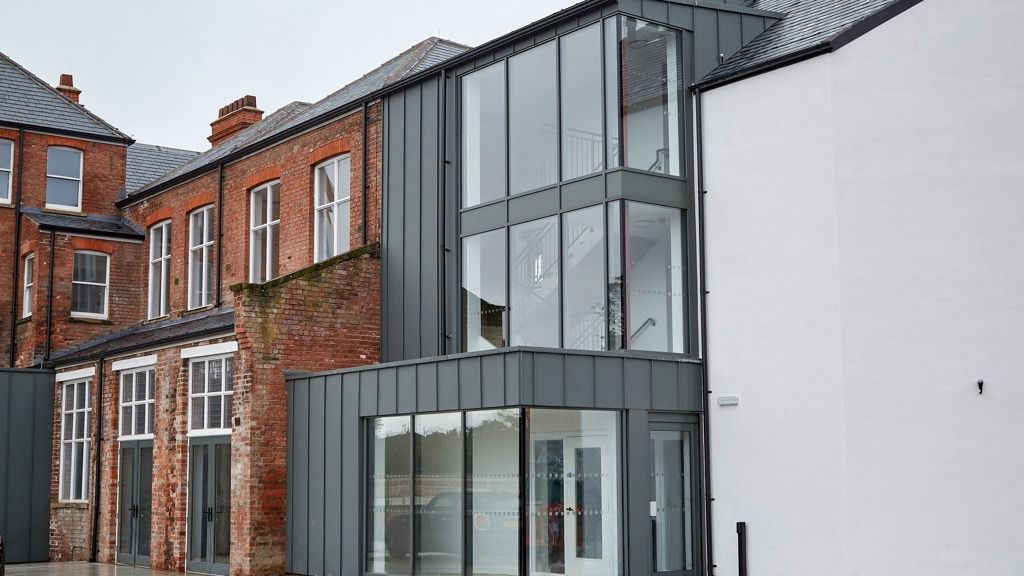 Property photo 3 of 8 Photo 9