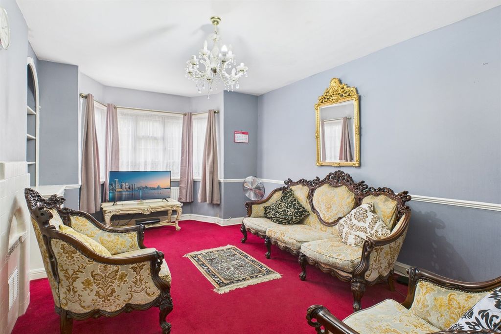 Property photo 1 of 12 Living Area