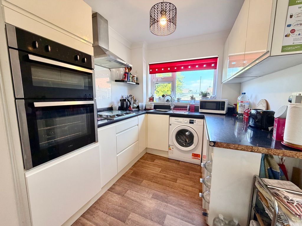 Property photo 3 of 14 81051c373053920548231Bcdc2Db6990Bfedf9cc.Jpeg