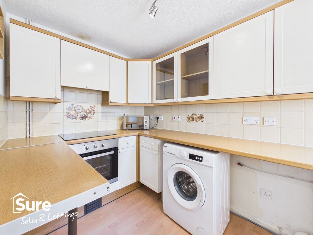 Property photo 2 of 12 5368062