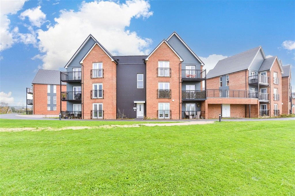 Property photo 1 of 15 External (Web)