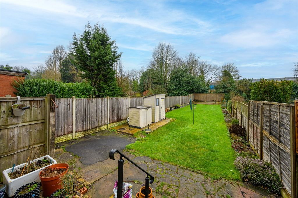 Property photo 3 of 22 Picture No. 05