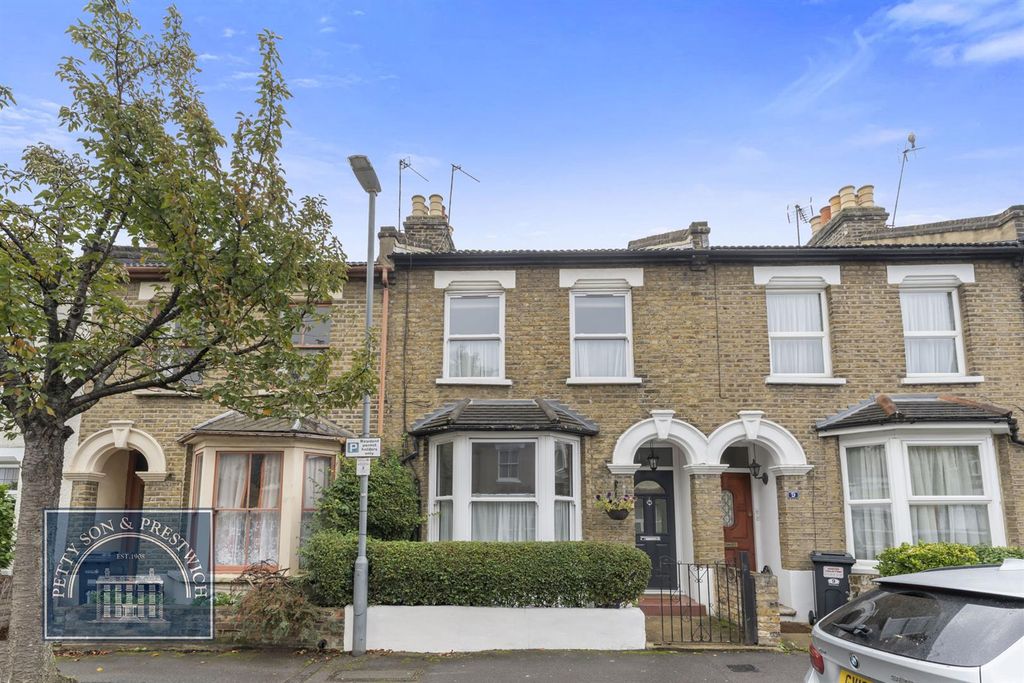Property photo 1 of 10