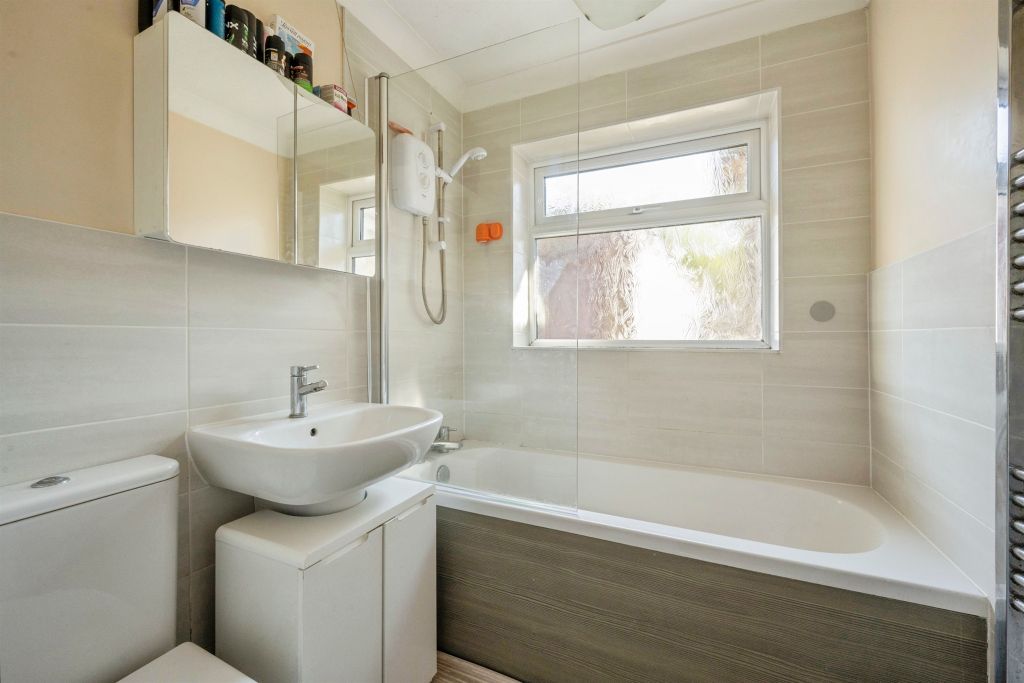 Additional image 11 of 3 bed semi-detached house for saleDewsbury Avenue, Scunthorpe DN15