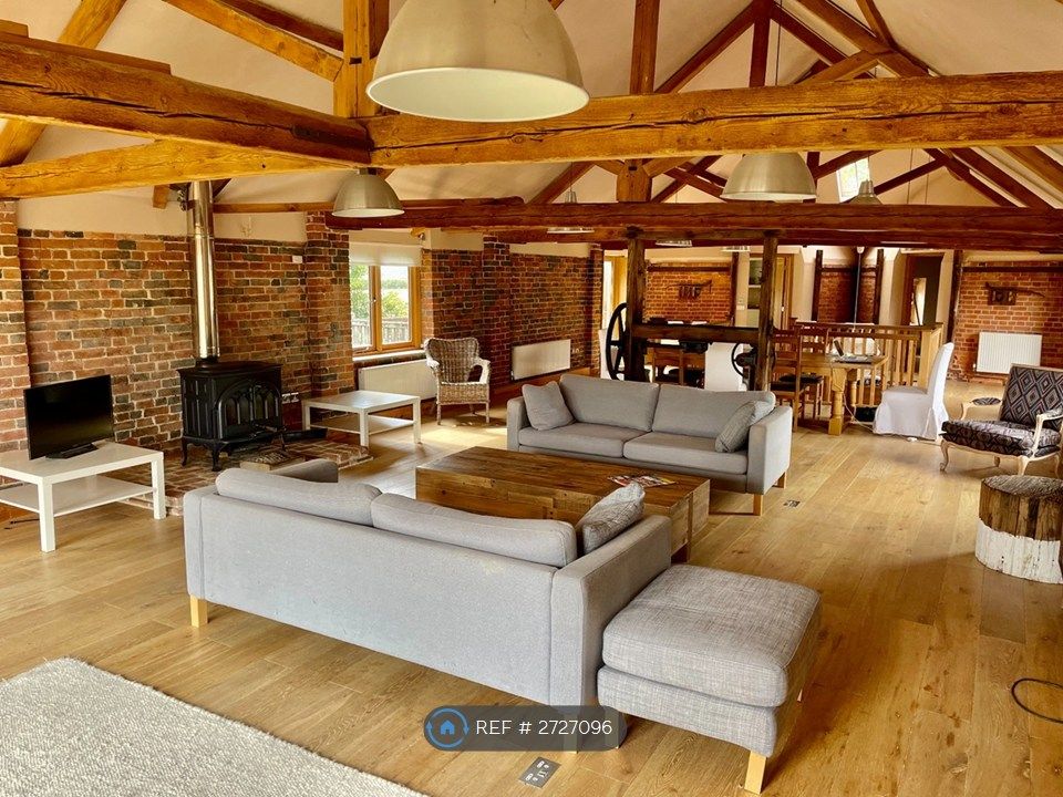 Property photo 3 of 23